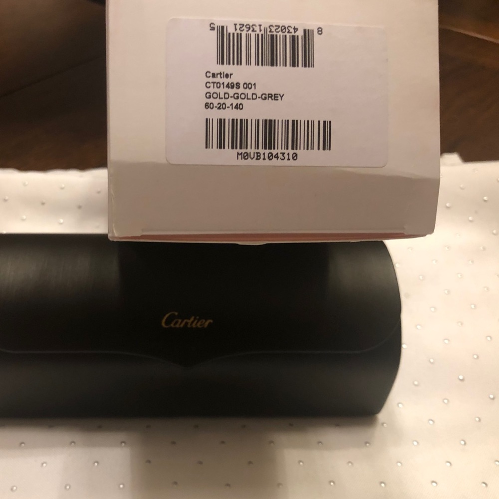 Brand new authentic Cartier santos sunglasses. - Picture 4 of 8